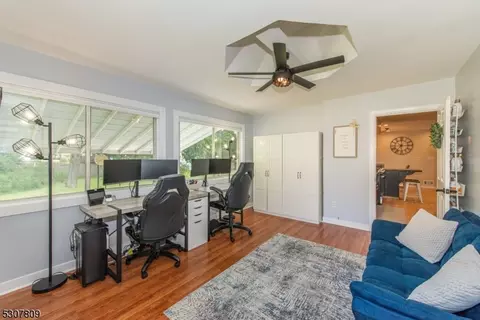 16 Michael Dr, Wayne, NJ 07470 photo 22