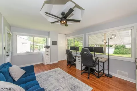16 Michael Dr, Wayne, NJ 07470 photo 21