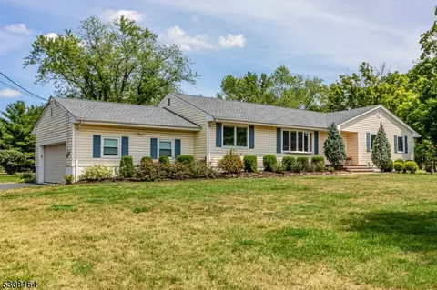 30 Marian Dr, Montgomery, NJ 08502