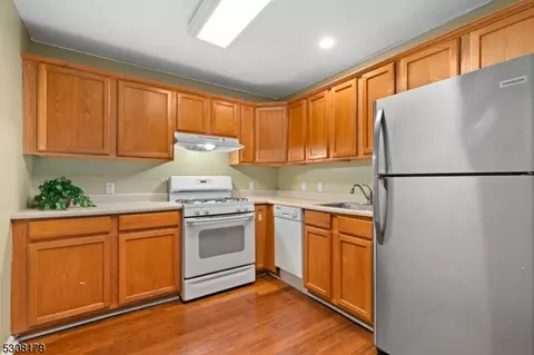 39 Union St #310, Hackensack, NJ 07601 photo 6
