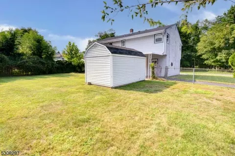 107 Rock Ln, Middlesex, NJ 08846 photo 48