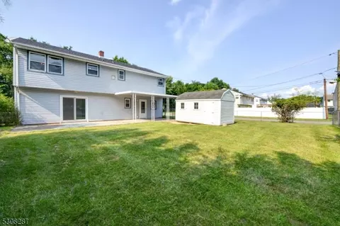 107 Rock Ln, Middlesex, NJ 08846 photo 46