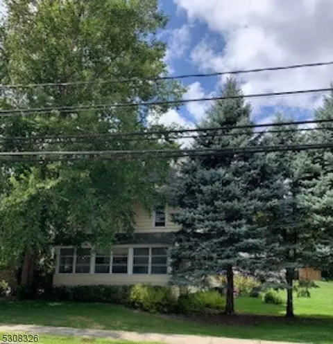 304 Greenwood Ave, Florham Park, NJ 07932