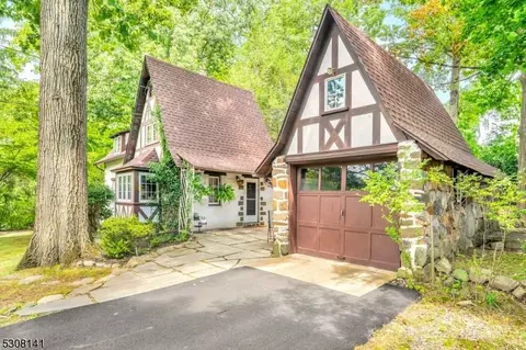 26 Mountain Rd, Wayne, NJ 07470 photo 5