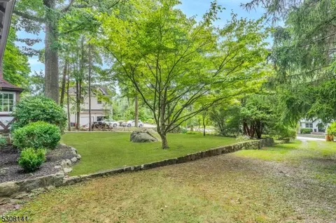 26 Mountain Rd, Wayne, NJ 07470 photo 27