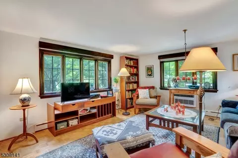 26 Mountain Rd, Wayne, NJ 07470 photo 12