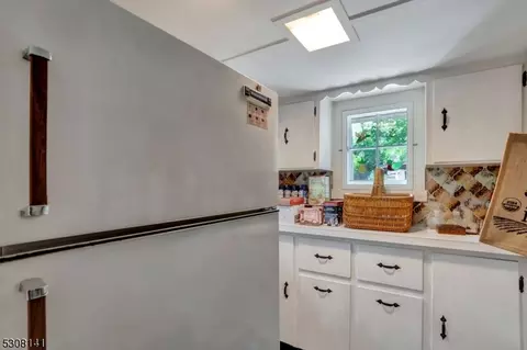 26 Mountain Rd, Wayne, NJ 07470 photo 18