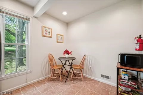 Dining - 71 Commonwealth Dr, Basking Ridge, NJ 07920 photo 1 of 6