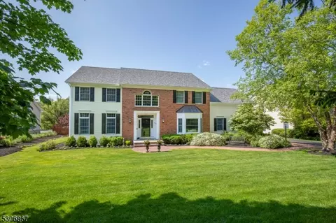 192 Meyersville Rd, Chatham Twp, NJ 07928