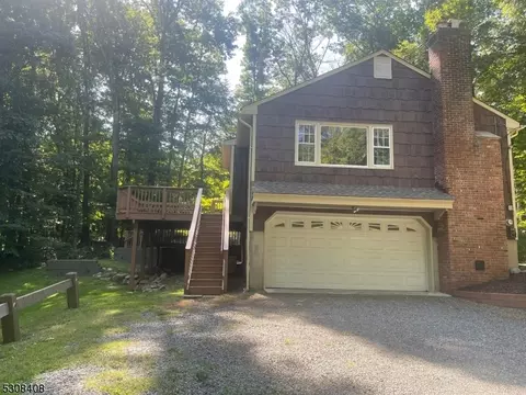 11 Olcott Ln #1, Bernardsville, NJ 07924
