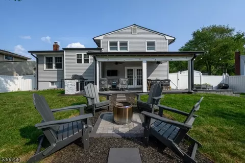 60 Kenneth Pl, Clark, NJ 07066 photo 37