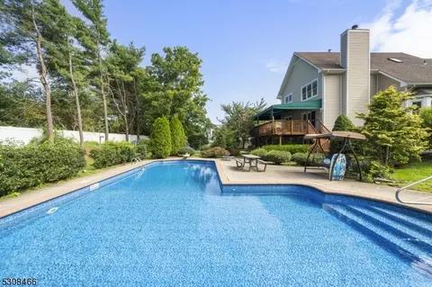 108 Sturbridge Cir, Wayne, NJ 07470 photo 35