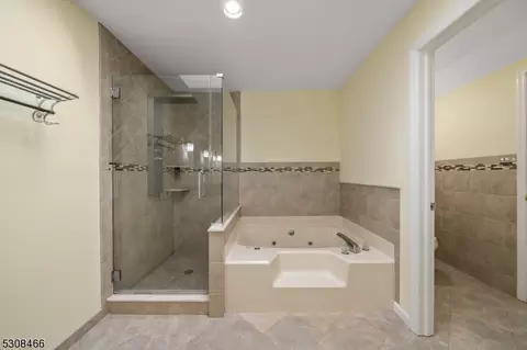 108 Sturbridge Cir, Wayne, NJ 07470 photo 23