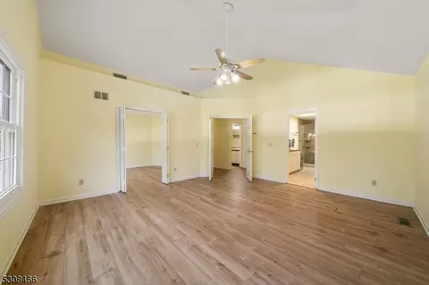 108 Sturbridge Cir, Wayne, NJ 07470 photo 21
