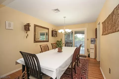 7 Rolling View Dr, Hackettstown, NJ 07840 photo 4