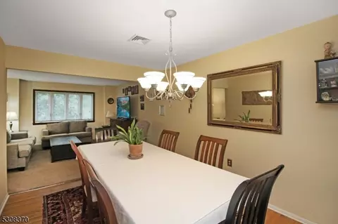 7 Rolling View Dr, Hackettstown, NJ 07840 photo 5
