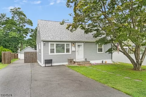 33 Garibaldi St, Bernardsville, NJ 07924