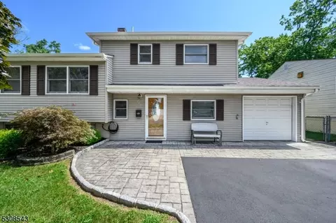 343 Cypress Dr, Woodbridge Twp, NJ 07067