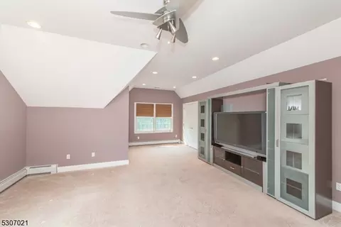 3 Diorio Ct, Wayne, NJ 07470 photo 27