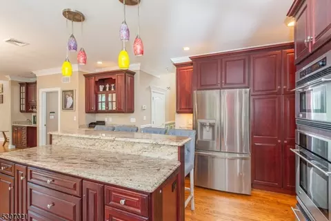 3 Diorio Ct, Wayne, NJ 07470 photo 7