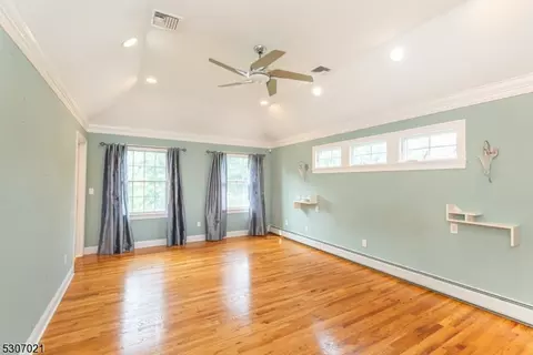 3 Diorio Ct, Wayne, NJ 07470 photo 17