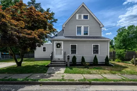 114 Barrett Ave, Magnolia, NJ 08049