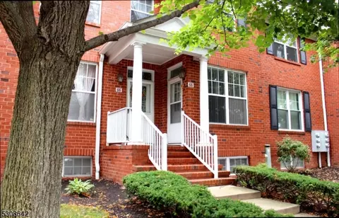 68 Central Ave, Metuchen, NJ 08840