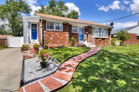 4203 Sharon Ter, Pennsauken, NJ 08110