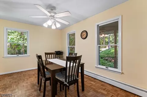 4 Thomas Dr, Hackettstown, NJ 07840 photo 8
