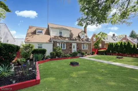 341- 343 Lower Alden Dr, Rahway, NJ 07065