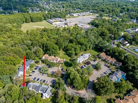 706 Maplecrest Rd, Edison, NJ 08820 photo 32