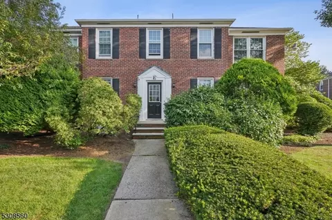101 Gates Ave E4 #E-4, Montclair, NJ 07042 photo 2