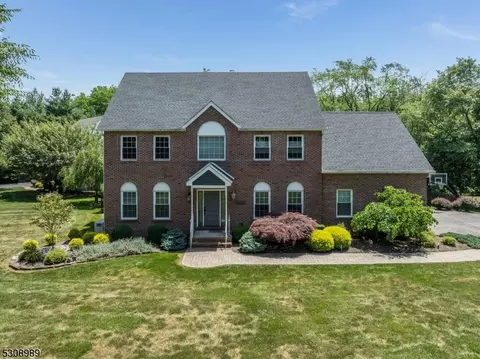 202 Gregory Ln, Branchburg, NJ 08853