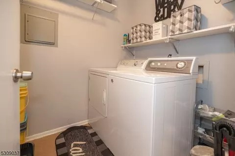 39 Foxhall # B, Middlesex, NJ 08846 photo 18