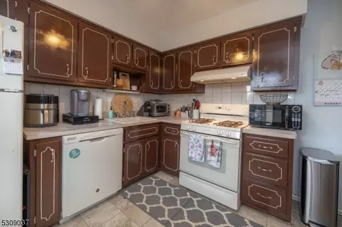 39 Foxhall # B, Middlesex, NJ 08846 photo 8