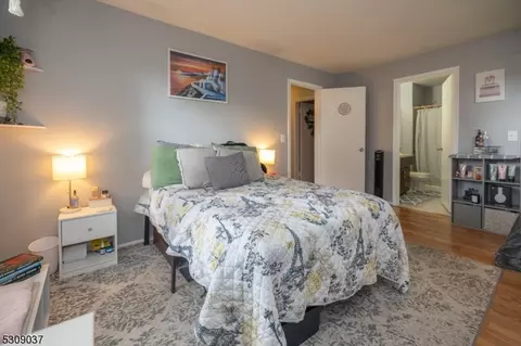 39 Foxhall # B, Middlesex, NJ 08846 photo 15