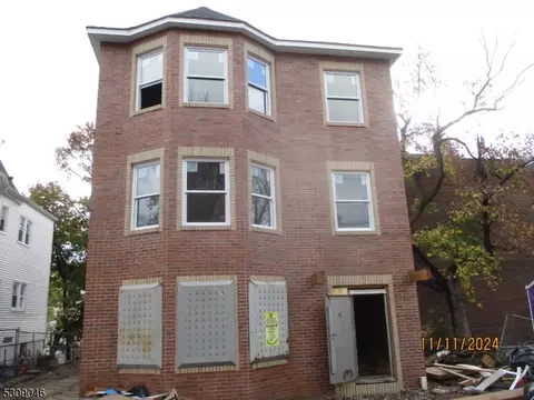 274 Chadwick Ave, Newark, NJ 07108