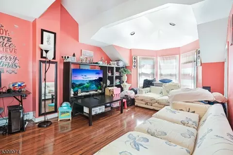 405 Crosby Ave #2, Paterson, NJ 07502
