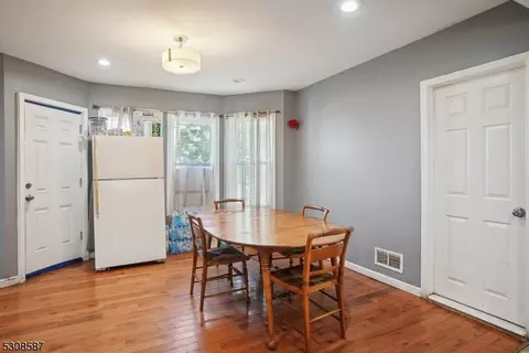209 Leland Ave, Plainfield, NJ 07062 photo 8