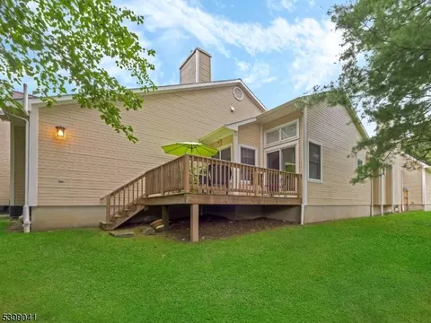 83 Worcester Dr, Wayne, NJ 07470 photo 28