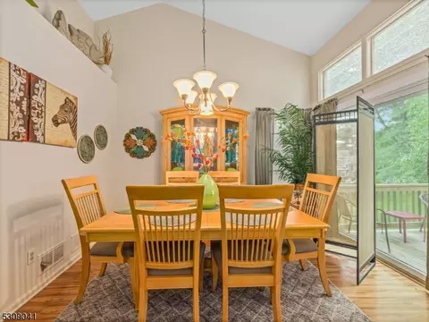 83 Worcester Dr, Wayne, NJ 07470 photo 8