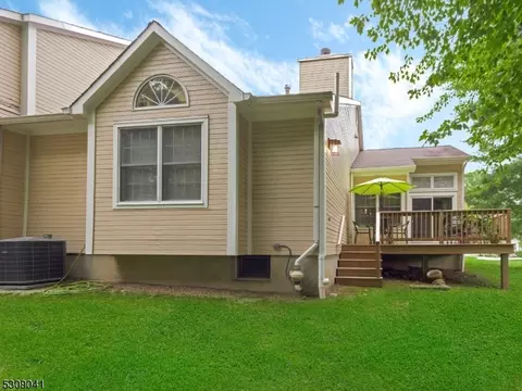 83 Worcester Dr, Wayne, NJ 07470 photo 27