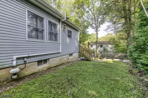 8 Ormond Rd, West Milford Twp, NJ 07421 photo 25