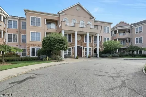 1309 Hamilton Dr #1309, Rockaway, NJ 07866