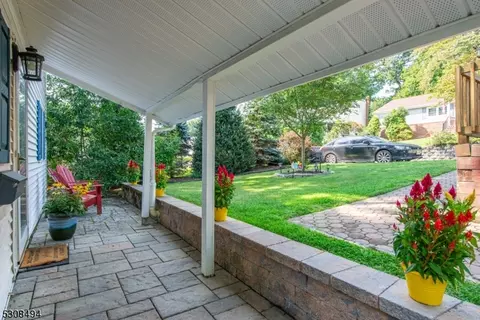 64 Brookdale Rd, Wayne, NJ 07470 photo 2