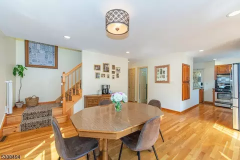 64 Brookdale Rd, Wayne, NJ 07470 photo 9