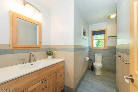 64 Brookdale Rd, Wayne, NJ 07470 photo 20
