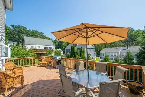 64 Brookdale Rd, Wayne, NJ 07470 photo 39