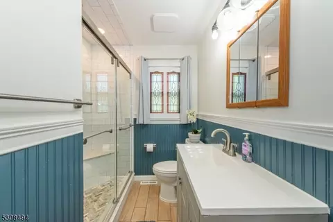 64 Brookdale Rd, Wayne, NJ 07470 photo 16