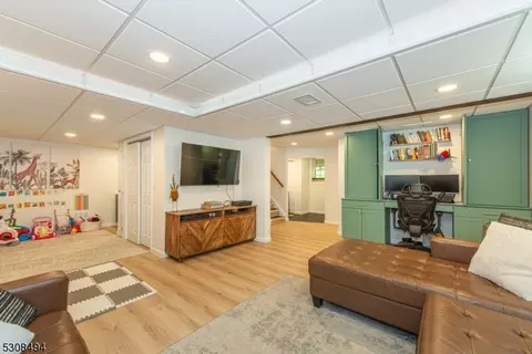 64 Brookdale Rd, Wayne, NJ 07470 photo 36